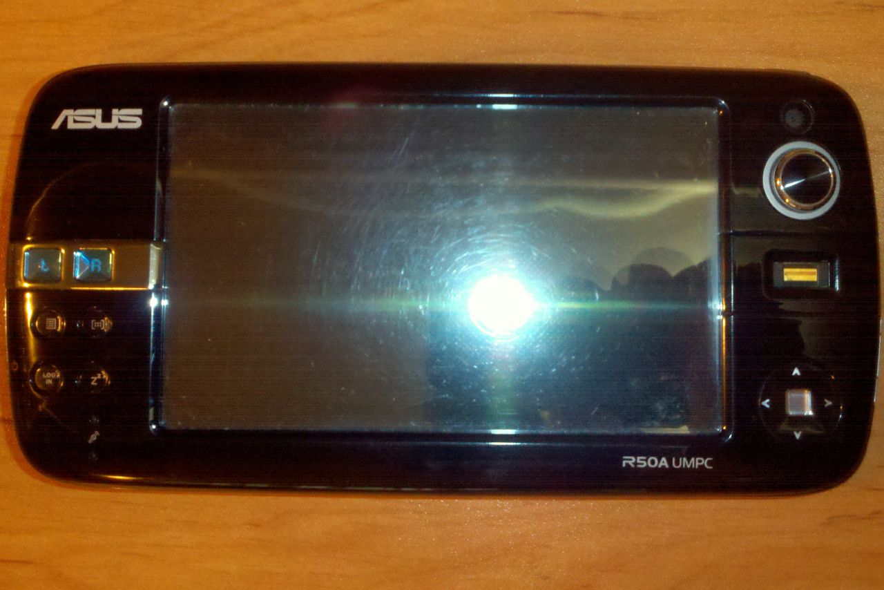 Asus R50A handheld PC