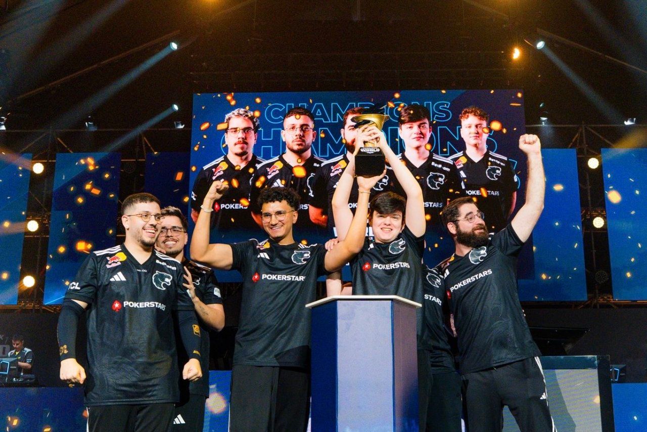 FURIA reverse sweeps NAVI to claim the Thunderpick World Championship 2025 CS2 trophy