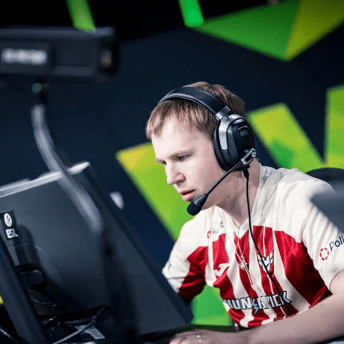 Team Spirit Signs tN1R to Replace zont1x Ahead of ESL Pro League 22