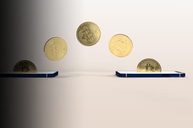 Streaming Monetization 2025: Streamiverse Web3 vs Streamlabs and StreamElements