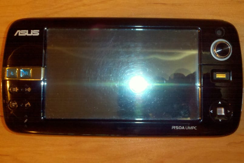 Asus R50A handheld PC